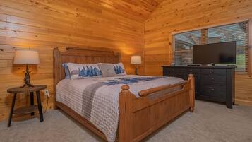 House, Multiple Beds, Hot Tub | 5 bedrooms, free WiFi, bed sheets