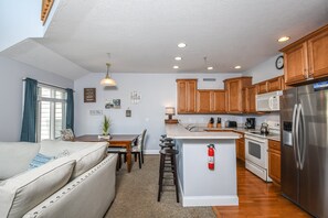 4 habitaciones, wifi gratis y ropa de cama 