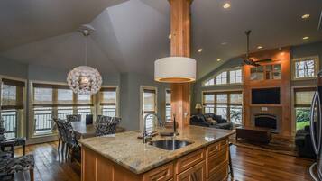 House, Multiple Beds, Fireplace | Private kitchen | Fridge, microwave, oven, stovetop