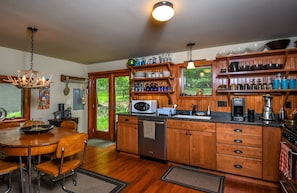 House, Multiple Beds, Fireplace | Private kitchen | Fridge, microwave, oven, stovetop - Possum Trot Lodge 2 Bedroom House (Swanton)