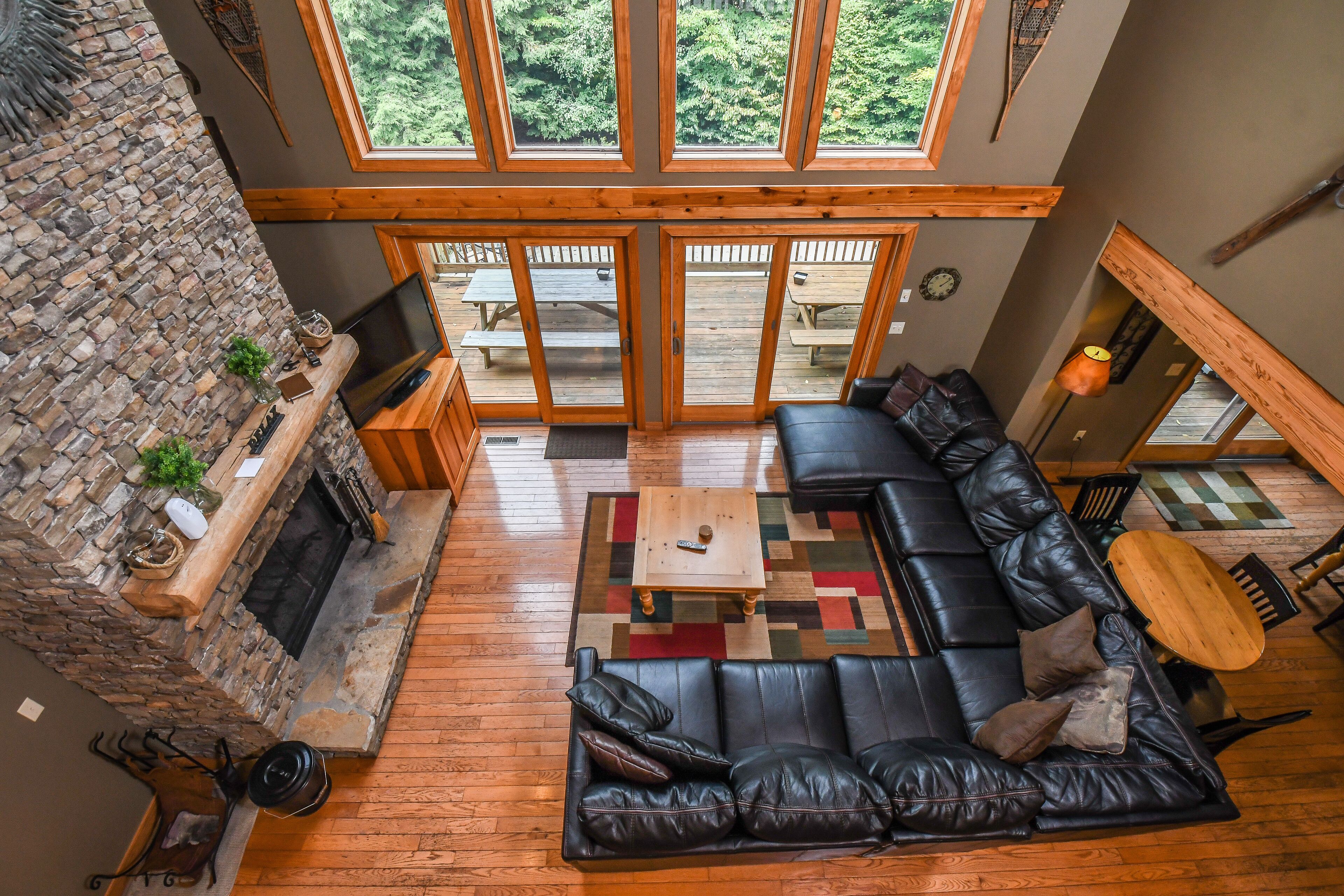 獨棟房屋, 多張床, 私人泳池 | 客廳 | 電視、壁爐、 DVD 播放機