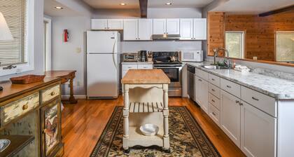 Villages of the Wisp Winding Way 3 Bedroom Townhome #32