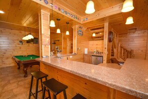 House, Multiple Beds, Hot Tub | Private kitchen