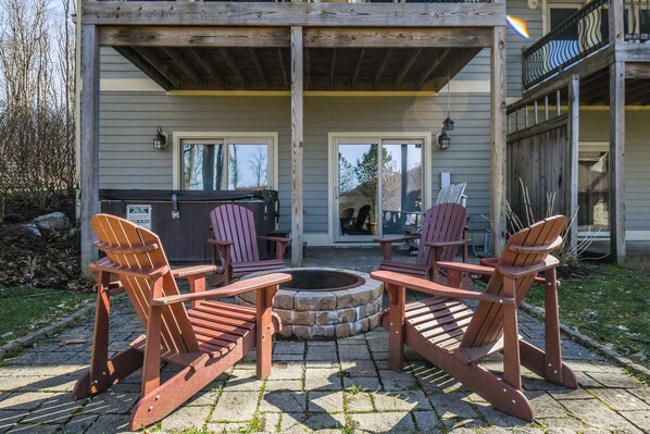 Balcony - Serenity Summit 5 Bedroom Townhome (Oakland)