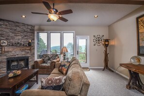 Flat-screen TV, fireplace