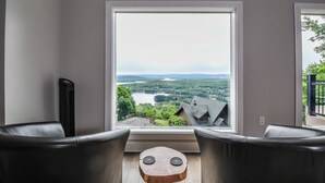 Tv och eldstad