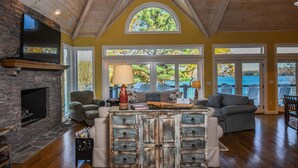 House, Multiple Beds, Hot Tub | View from room - Jewel in Paradise 5 Bedroom House (Oakland)