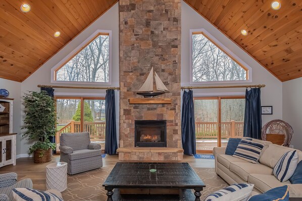 TV, fireplace, DVD player