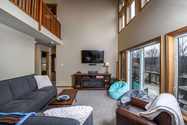 Een televisie en een dvd-speler