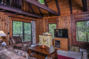 منزل - عدة أسرّة - بمغطس ساخن | إطلالة الغرفة