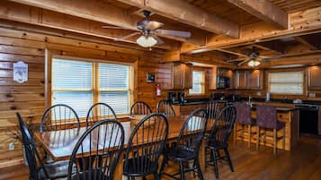 House, Multiple Beds, Hot Tub | Private kitchen | Fridge, microwave, oven, stovetop