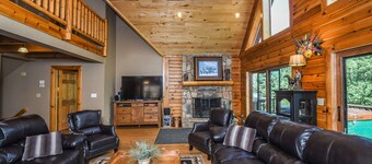 Wild Wild West 6 Bedroom House