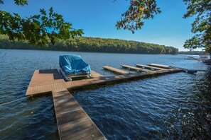 Pool - Lured by the Lake 5 Bedroom House (Swanton)