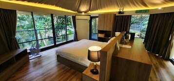 Tented Villa (2 pax) | Minibar, in-room safe, desk, laptop workspace
