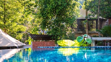 Piscina externa