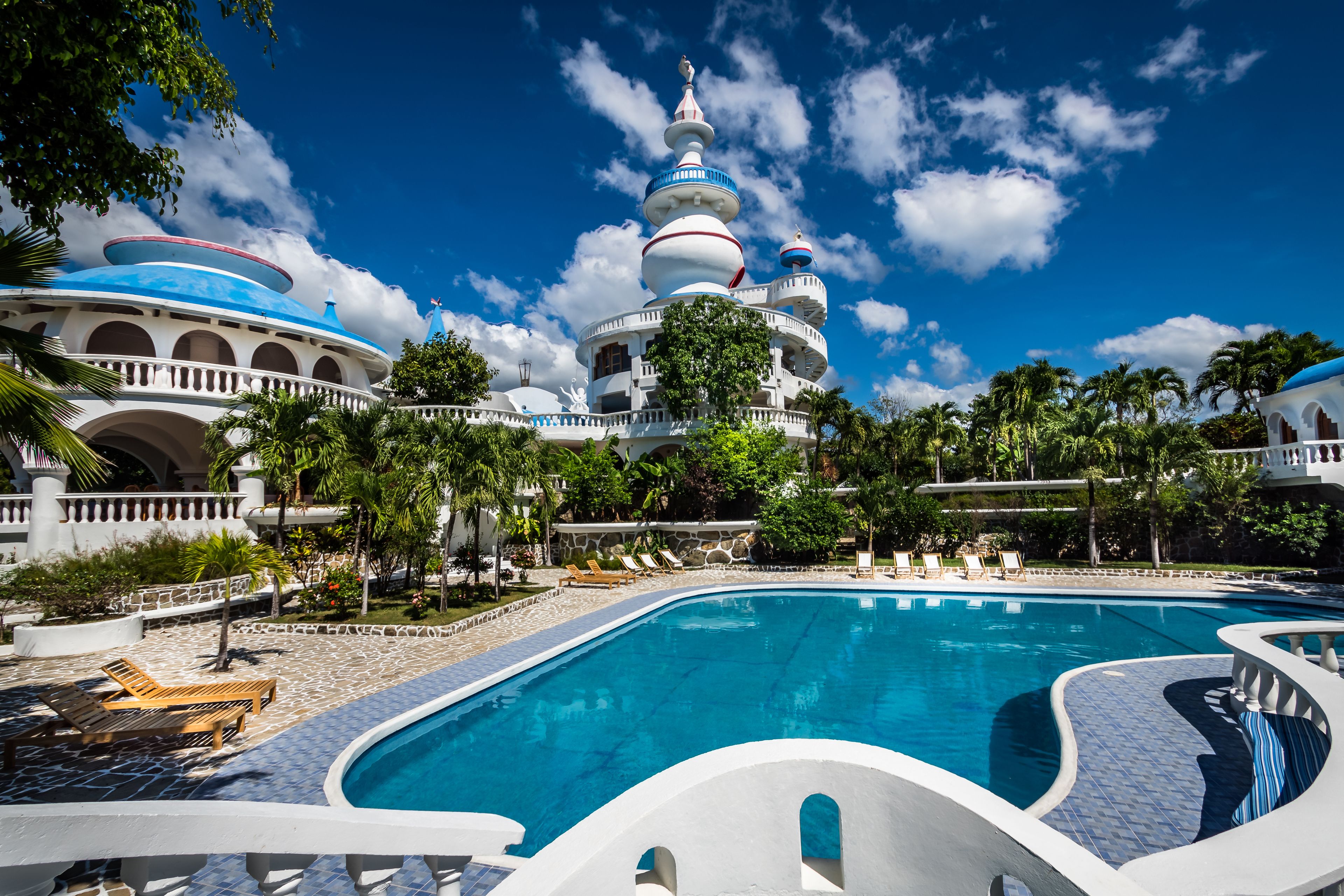 Nosara Beach Hotel architecture, affordable surf resort in Costa Rica