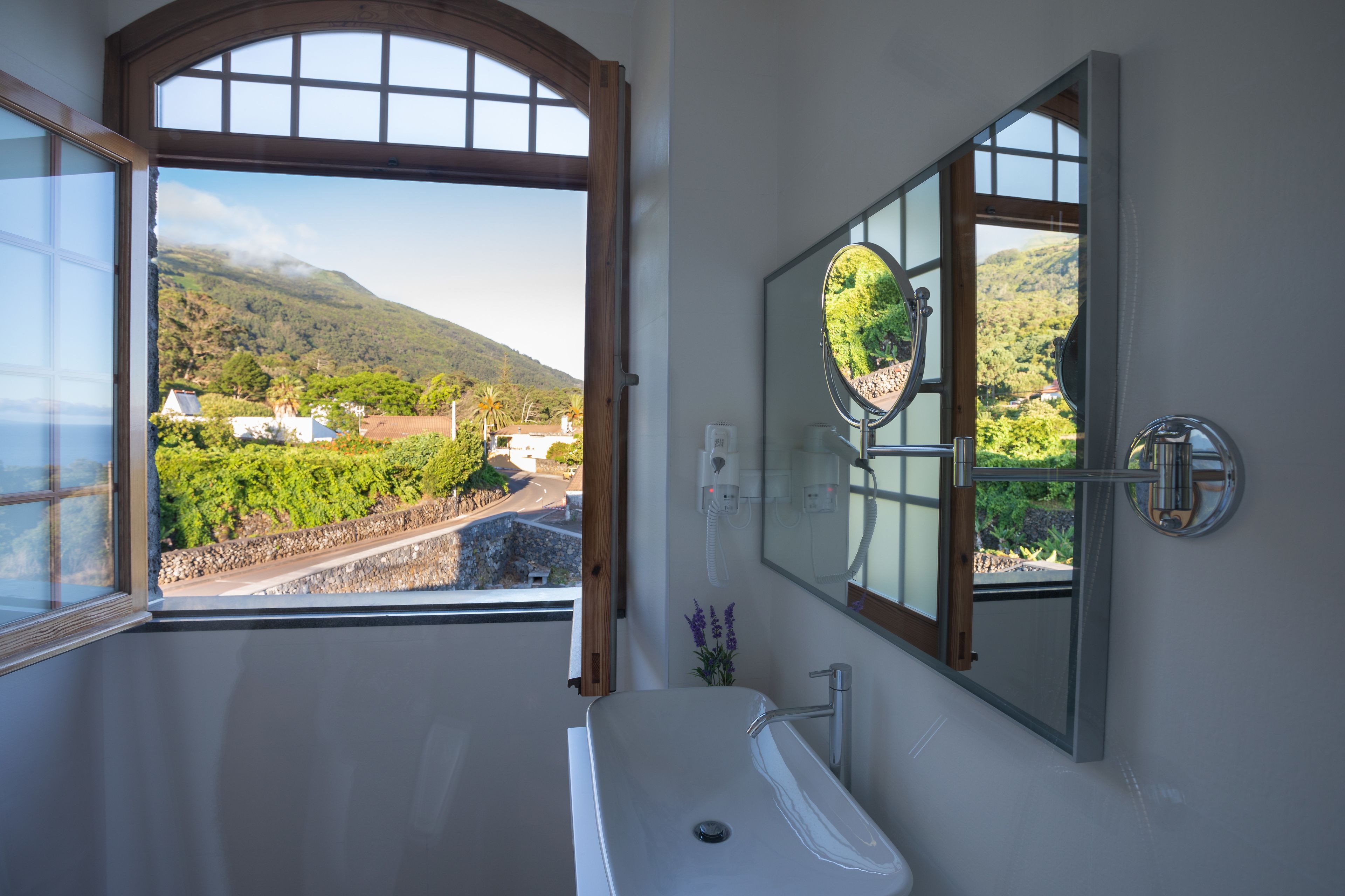 superior room (01) | view from room