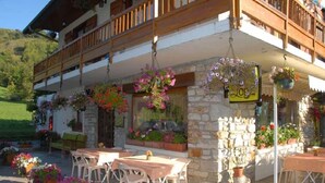 واجهة المنشأة