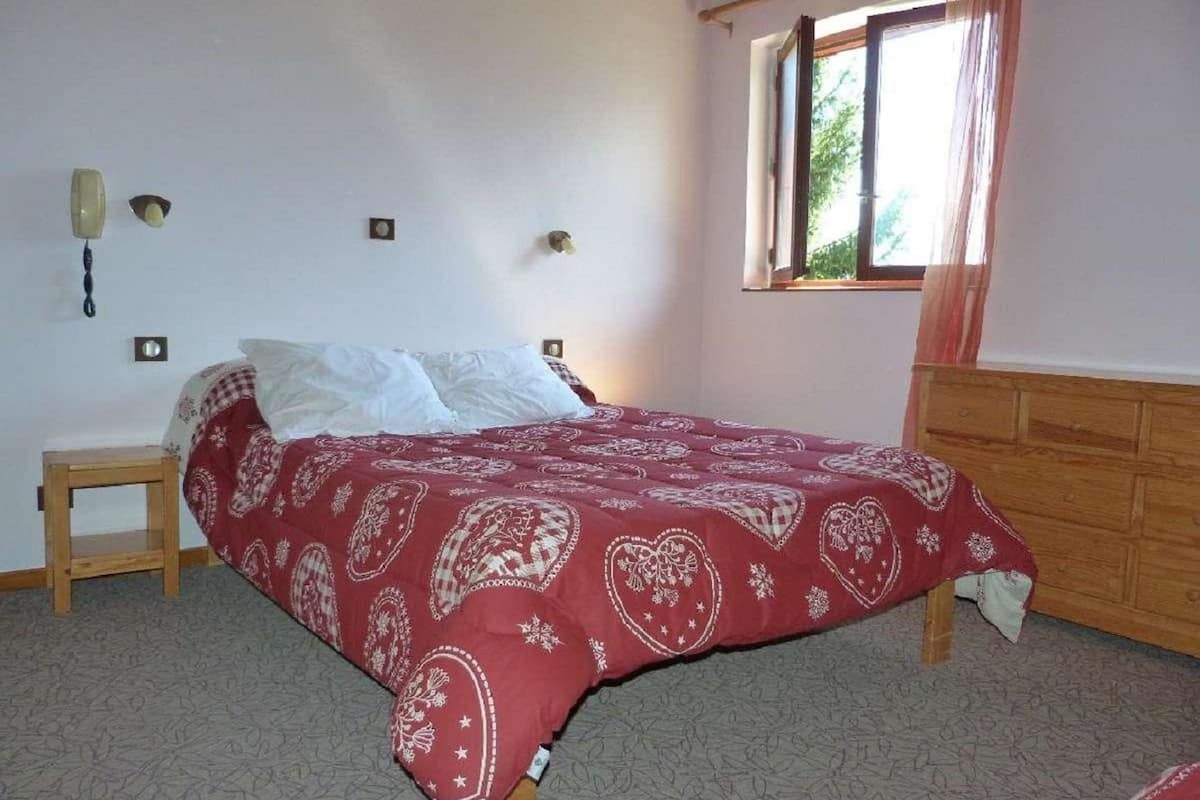 iron/ironing board, free cots/infant beds, rollaway beds, free wifi
