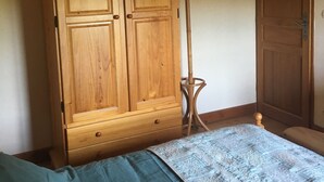 Blackout curtains, free WiFi, individually decorated - Les Chevreuils (Monsac)