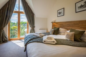 Villa de lujo, patio, vista al resort (2 MAXWELLS) | Ropa de cama de alta calidad y decoración personalizada