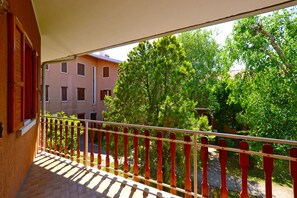 Apartment, 2 Bedrooms, Balcony | Balcony - Villa Giardino (Lignano Sabbiadoro)