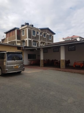 Parken ohne Service (kostenlos)