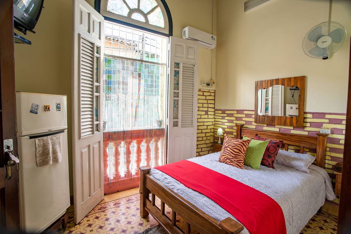 Basic Double Room, 1 Queen Bed, Non Smoking, City View | Minibar, blackout curtains, free WiFi, bed sheets