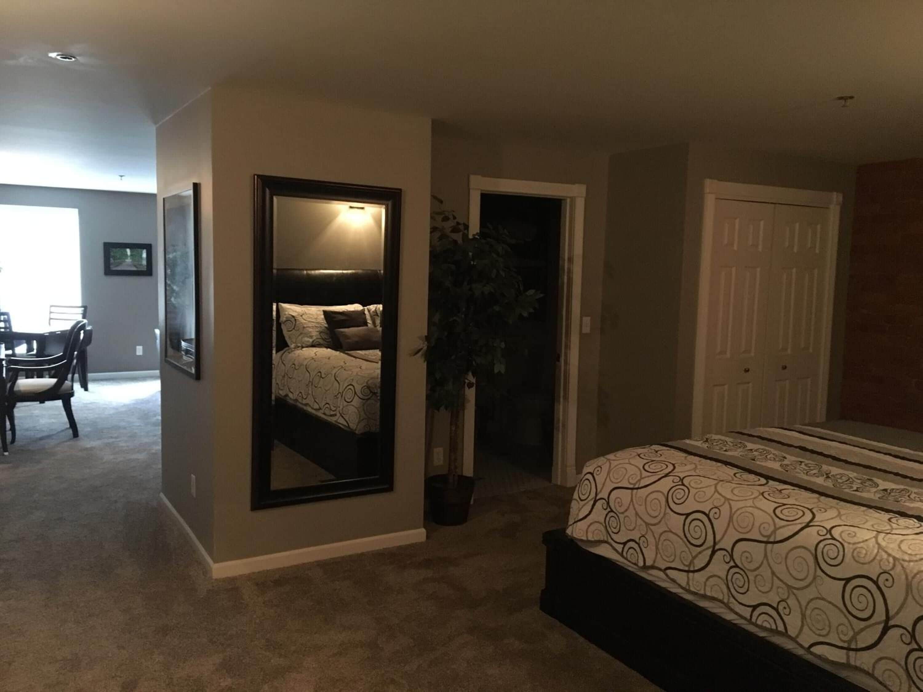 luxury suite, 1 king bed with sofa bed, non smoking, city view | individually decorated, individually furnished, desk, iron/ironing board