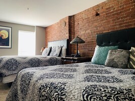 Decoración personalizada, muebles diferentes y escritorio 