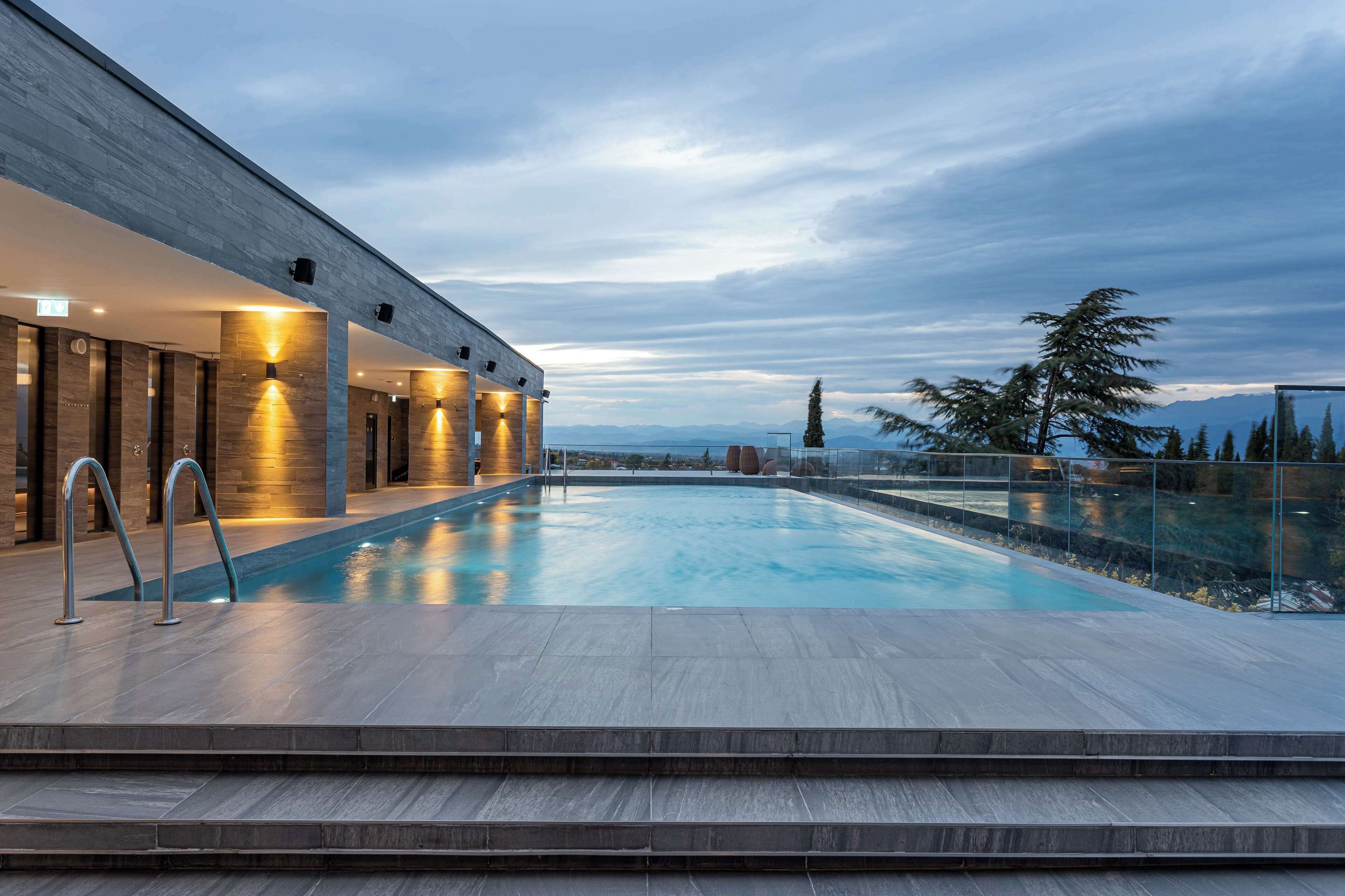 outdoor pool, pool loungers