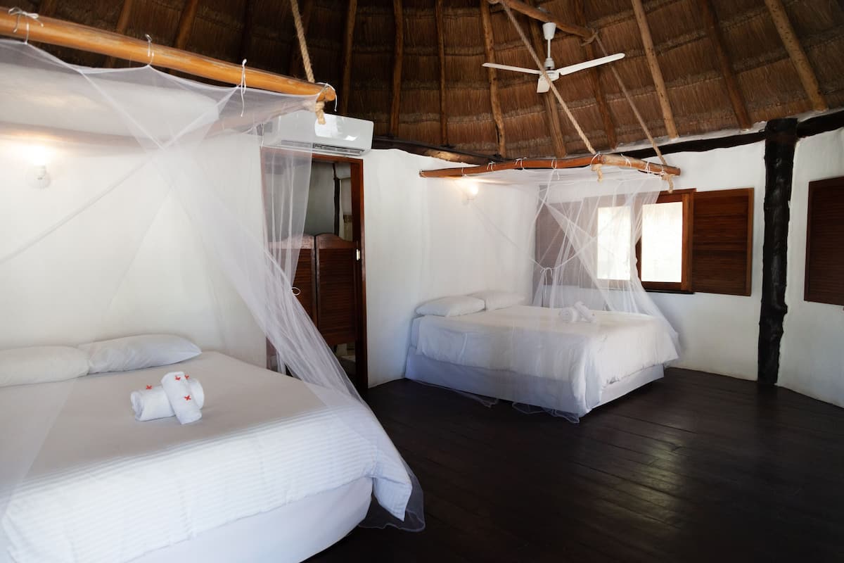 1 chambre, minibar, coffres-forts dans les chambres