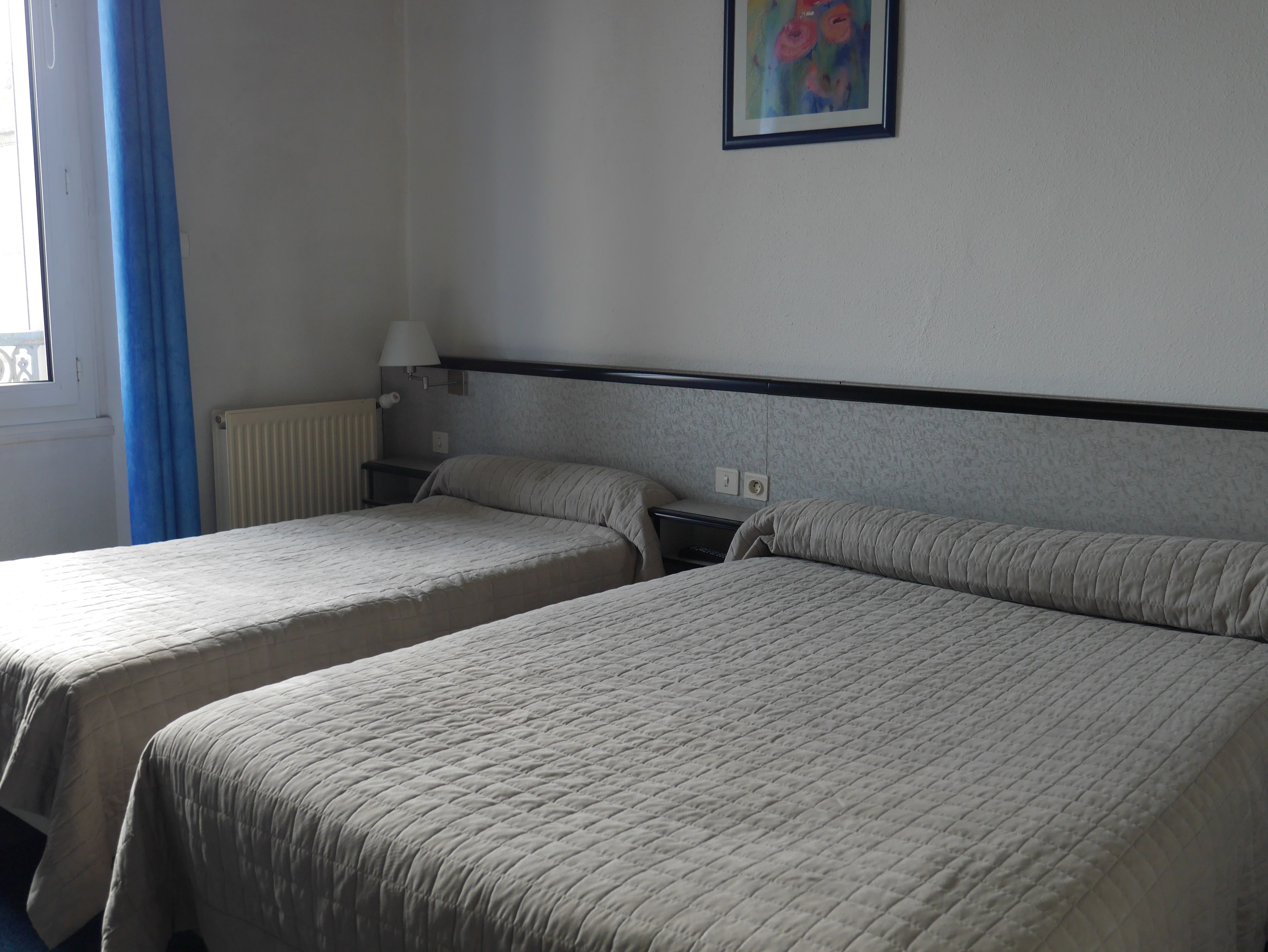 standard triple room | select comfort beds, individually decorated, individually furnished