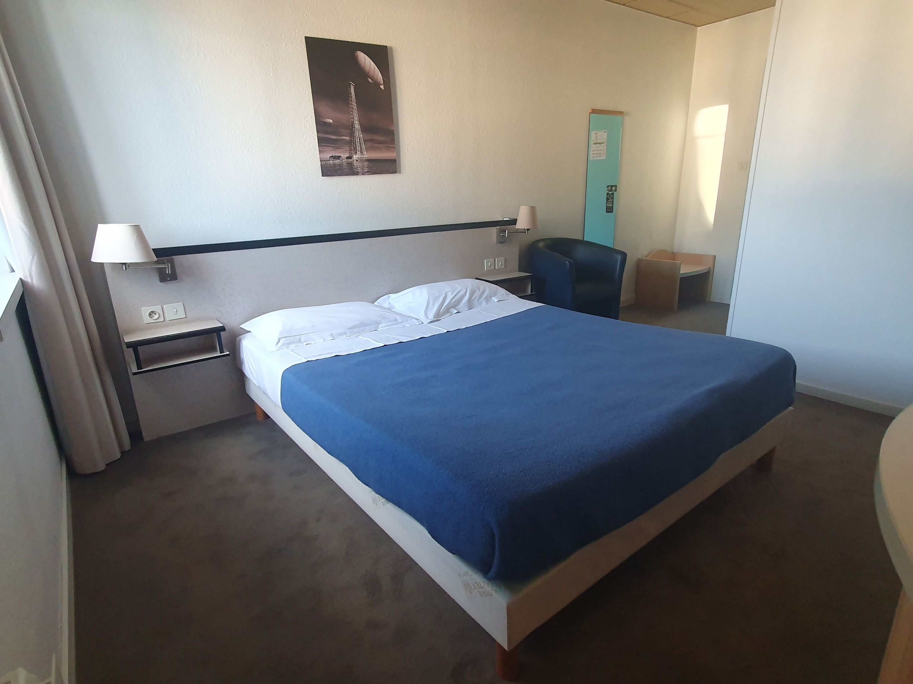 Dobbeltrom – superior, 1 queensize-seng, privat bad | Senger med Select Comfort-madrass og skrivebord