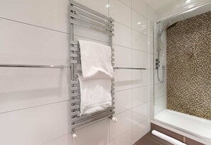 Appartement, 1 chambre | Salle de bain