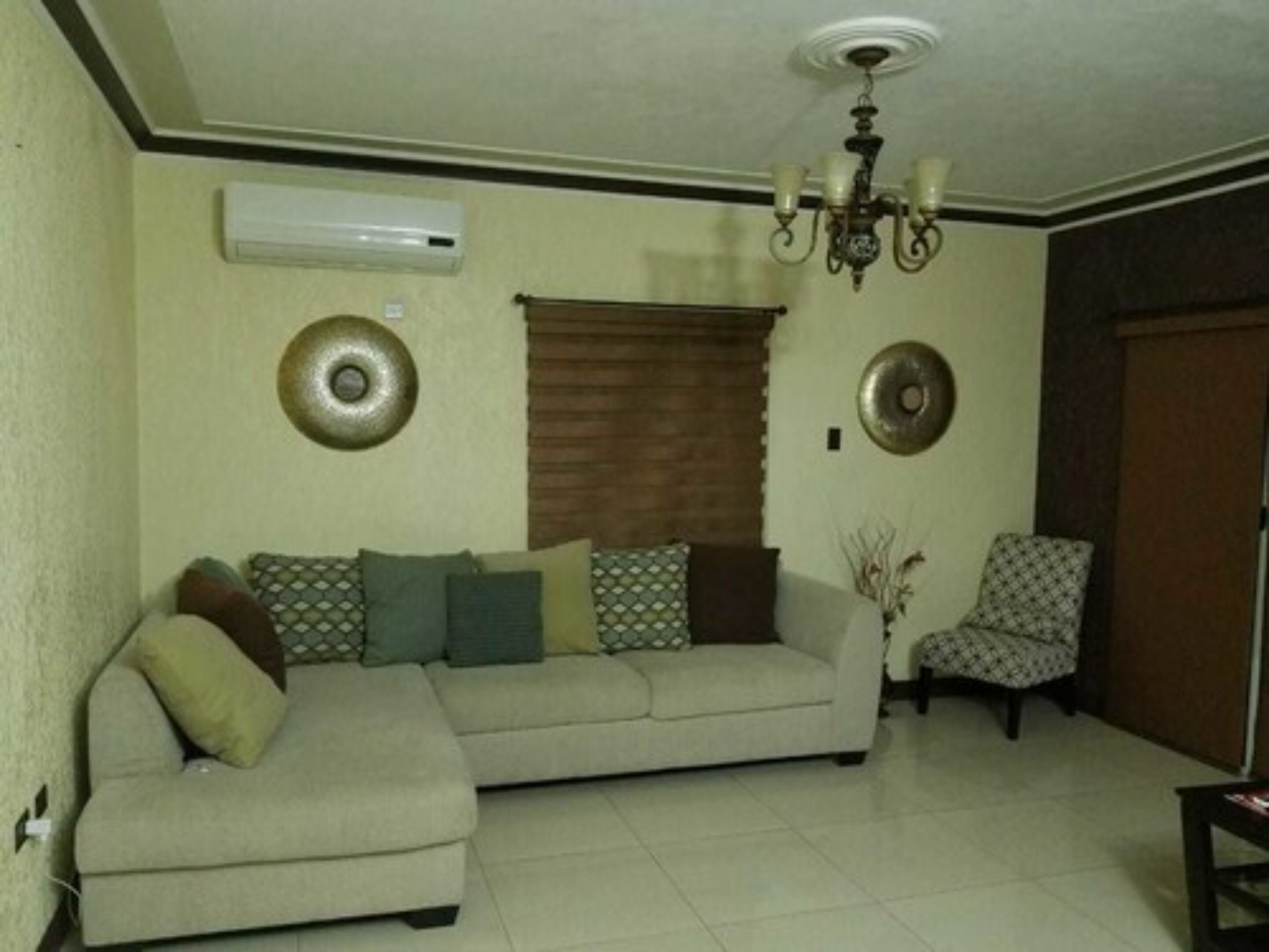 Apartamento, 1 cama de matrimonio grande, no fumadores | Sala de estar | Una televisión de pantalla plana