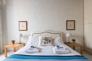 1 chambre, accès Internet, draps fournis