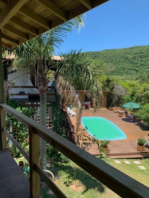 Outdoor pool - GUARD BEACH HOUSE PARADISE ON EARTH (palhoça)