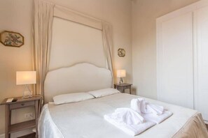 3 chambres, accĂšs Internet, draps fournis