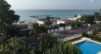 OFFRE Appartements de luxe VILLA PEPITA 1Ăšre ligne de plage