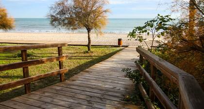 ANGEBOT Luxuswohnungen VILLA PEPITA 1. Strandlinie