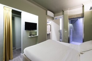 1 habitación, tabla de planchar con plancha, internet y ropa de cama 