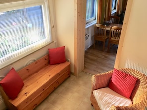 Smart TV, ping pong - Holiday house GREEN GARDEN BERLIN / Holiday for young and old / Welcome to Berlin (Berlin)