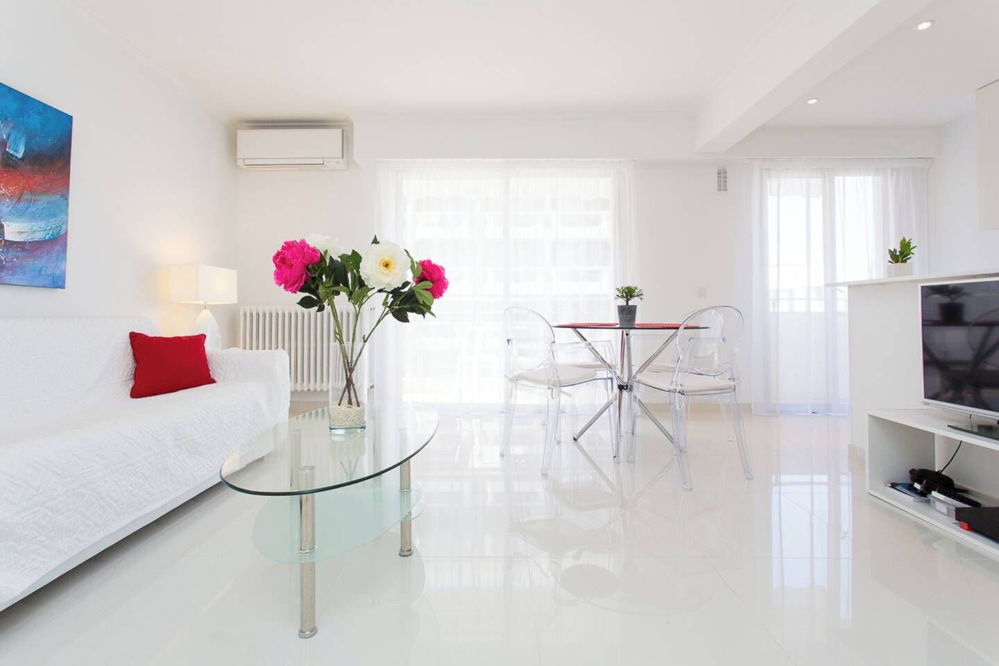 تلفزيون، مكتب