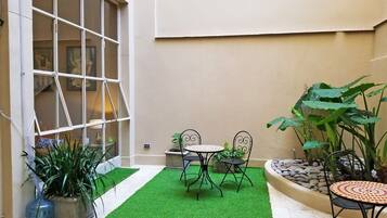 Comfort Apartment, Multiple Beds, Non Smoking, Garden View | Terrace/patio