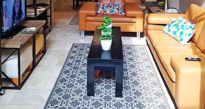 Prime Recoleta Newly Remodeled Safe & Secure