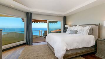 3 slaapkamers, een strijkplank/strijkijzer, reisbedje, gratis wifi