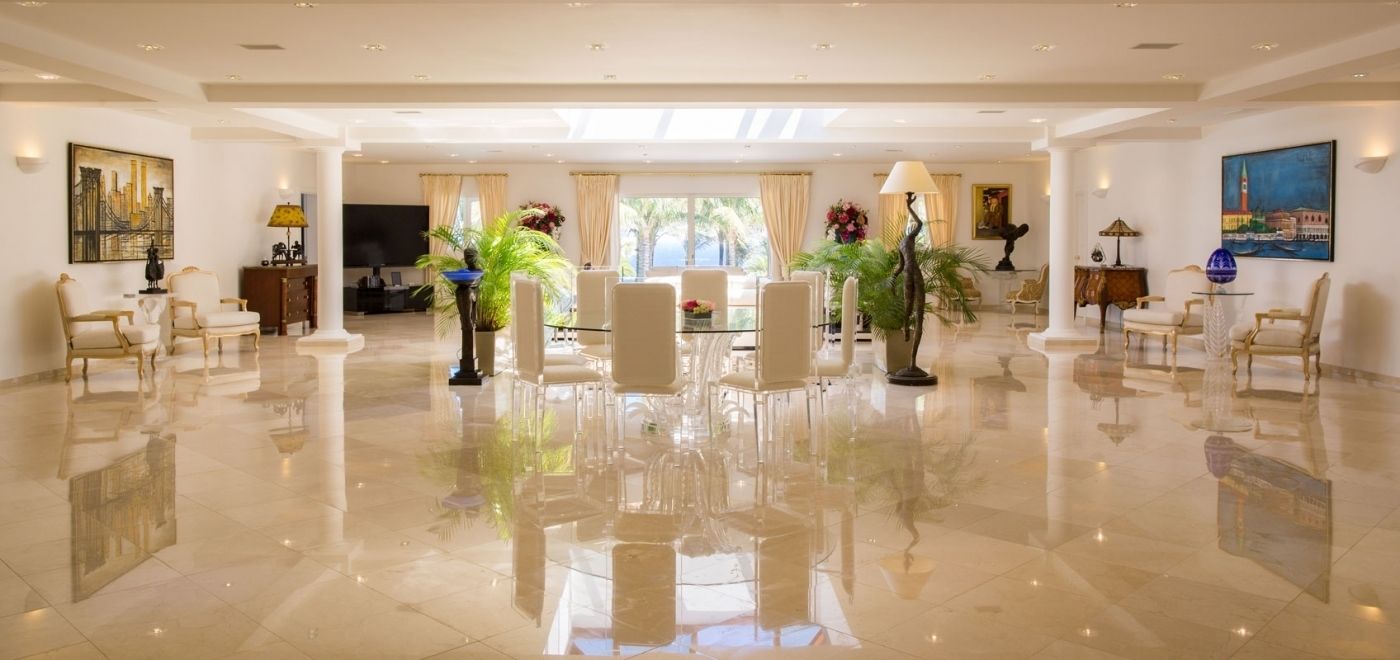 บริการอาหารในห้องพัก