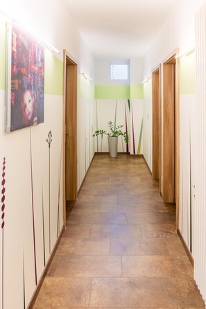 Interior - Hotel Neumarkt (Berg)