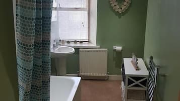 Apartment, 2 Bedrooms | Living area | Smart TV, Netflix